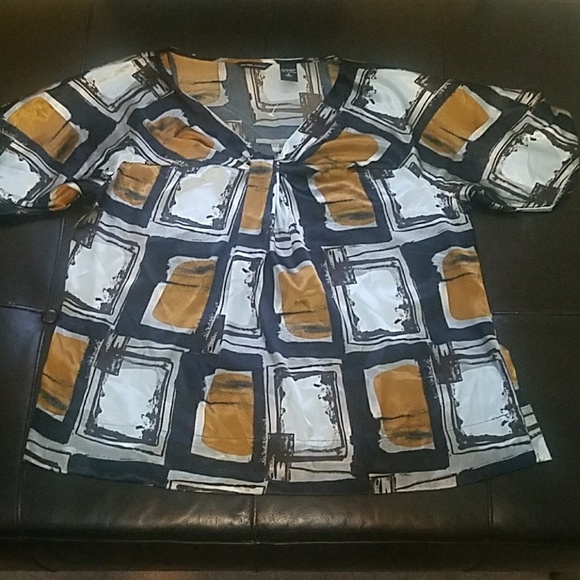 New York & Company Tops - New York & Company shirt. Size L