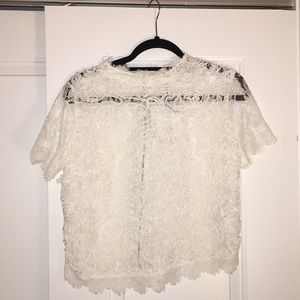 Zara White Laced Cropped Shirt size Medium