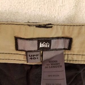 Men's REI Black 40x30 Hiking Pant
