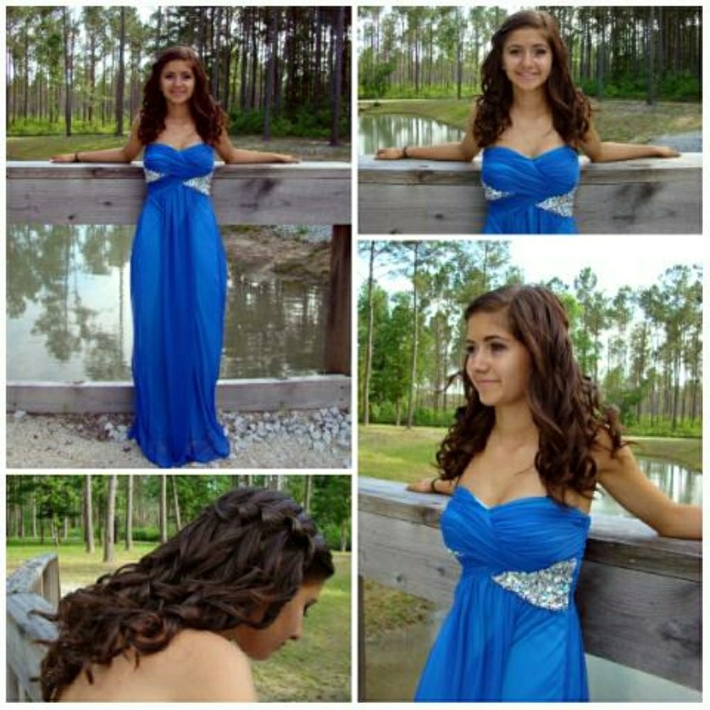 Blue homecoming/prom dress