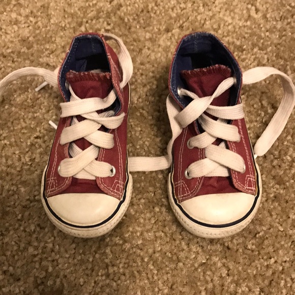 Converse shoes - Picture 1 of 4