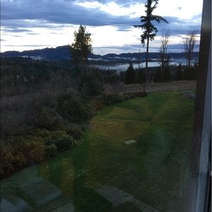 Meet your Posher, Tamborine