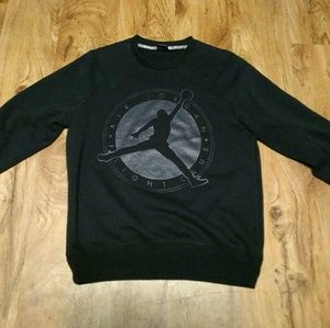 Jordan crew neck  sweatshirt size L black on black