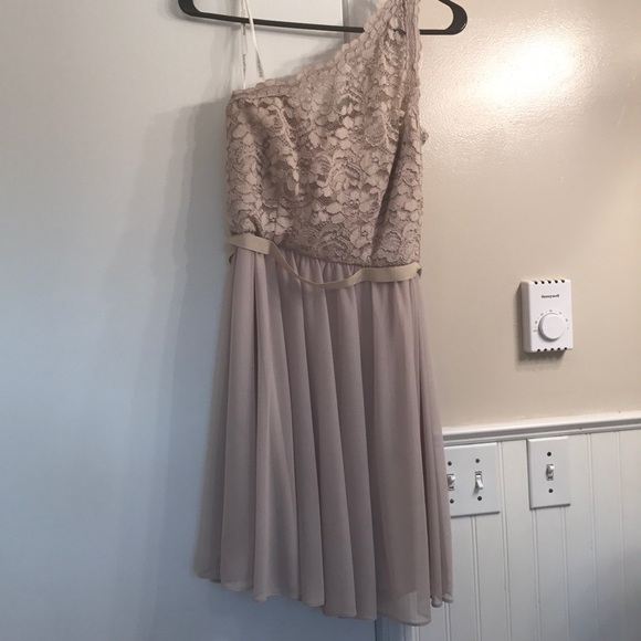 David’s Bridal Bridesmaid dress - Picture 2 of 5