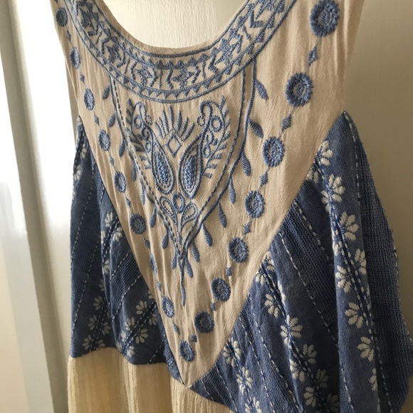 Like new Flying Tomato maxi dress - Picture 3 of 5