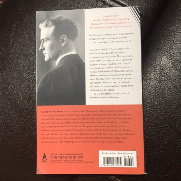 The Great Gatsby by F. Scott Fitzgerald (Book) - Picture 2 of 3