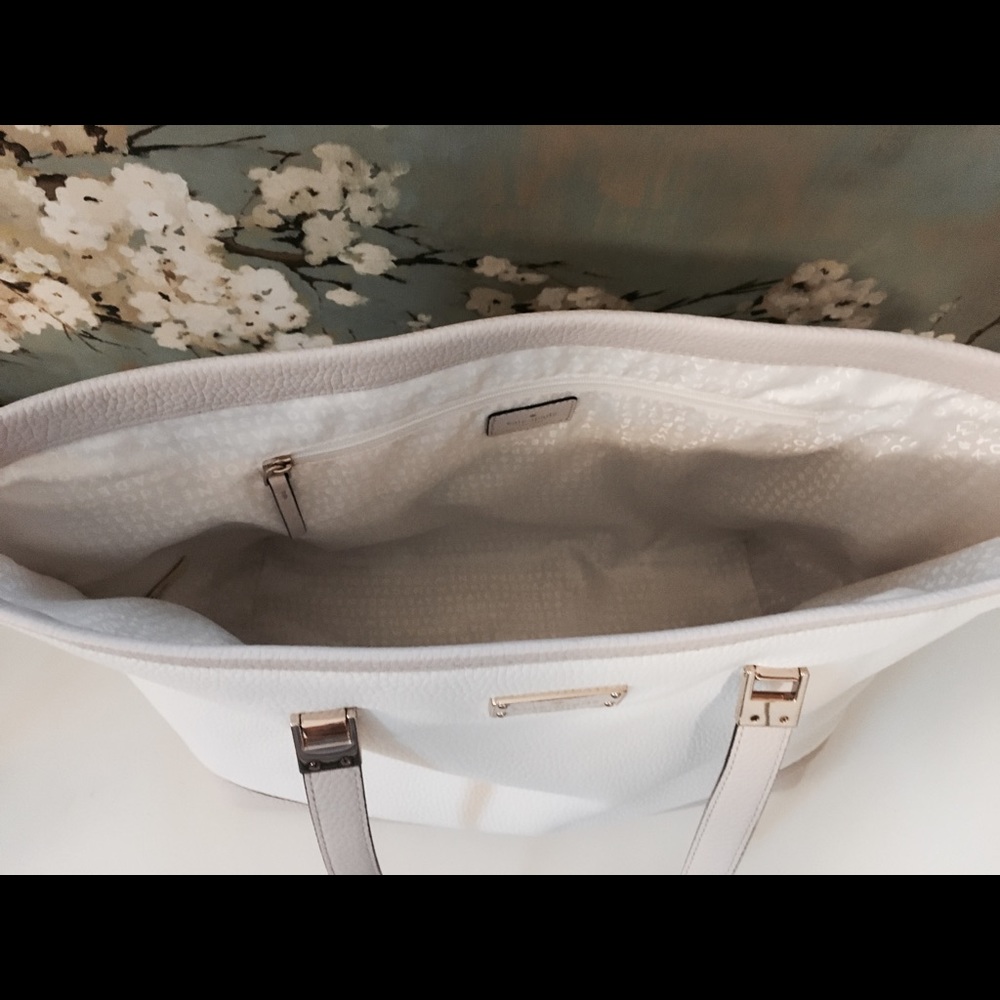Kate Spade Oliver Street Large Tote Bag - Picture 7 of 8