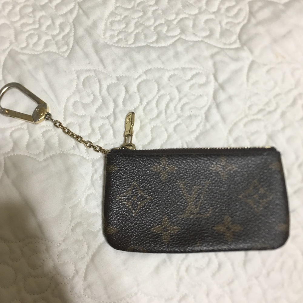 Louis Vuitton authentic change key pouch