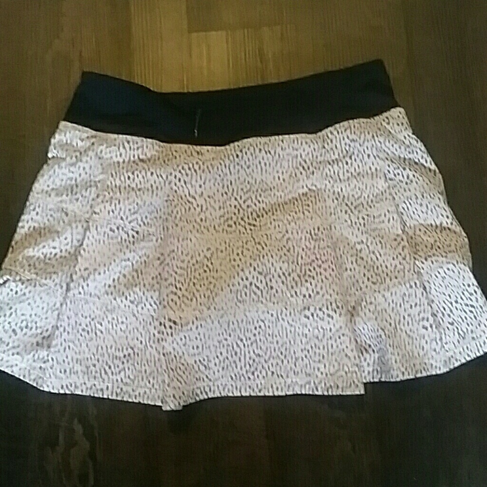 Lululemon skirt