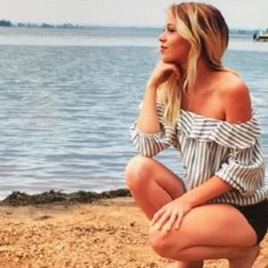 Meet your Posher, Madi lynn-blake