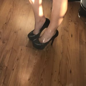 Dejavu black Steve Madden 6. Gently used