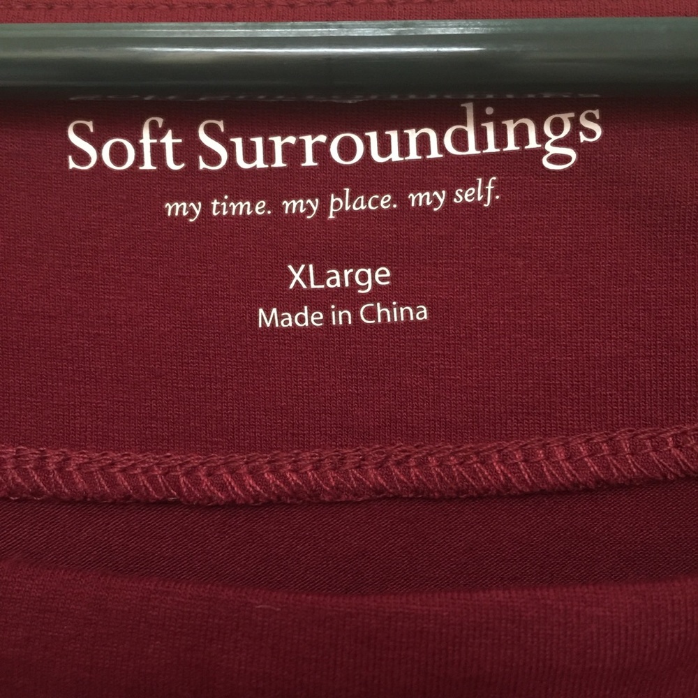SOFT SURROUNDINGS Burgundy Asymmetrical Tunic Top - Picture 5 of 8
