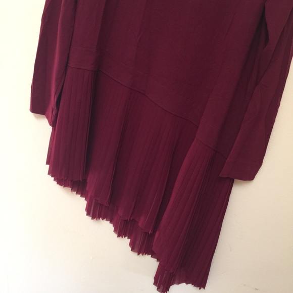 SOFT SURROUNDINGS Burgundy Asymmetrical Tunic Top - Picture 7 of 8
