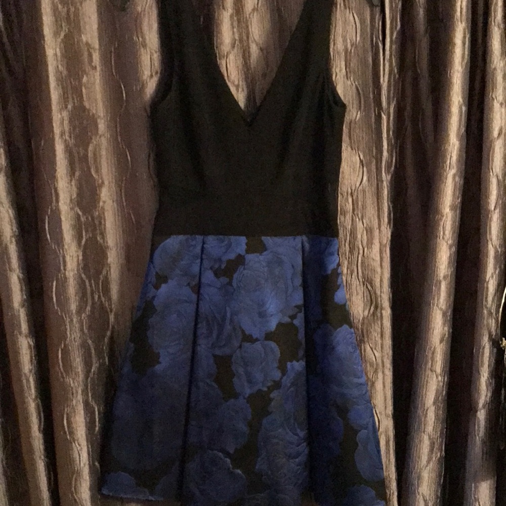 Stunning black and blue floral dress!!