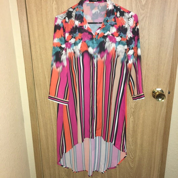 Printed floral tunic with vertical stripes 😍 - Picture 1 of 8