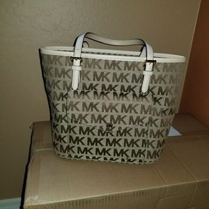 Michael kors bag