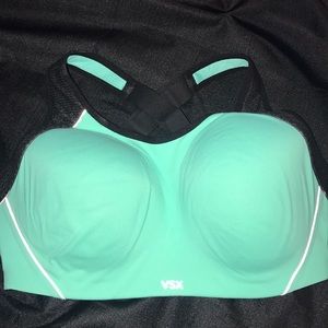 Victoria's Secret VSX Sport Bra