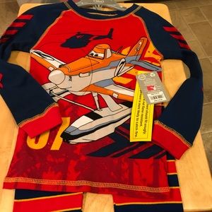 NWT Disney Planes pajama set. Size 5