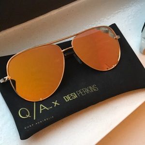 Quay x Desi High Key Gold Aviators