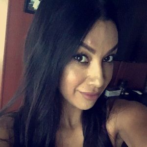 Meet your Posher, Brandie