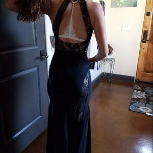 BEAUTIFUL Black with Nude lace prom dress!