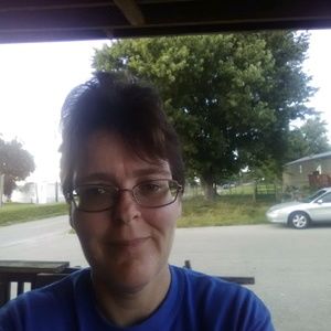 Meet your Posher, Tonya