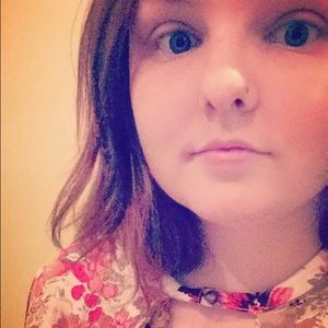 Meet your Posher, Abbie