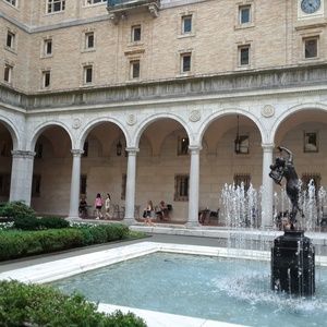 Meet your Posher, Frances