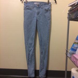 ❗NO SWAPS❗Low-Waisted Jeans