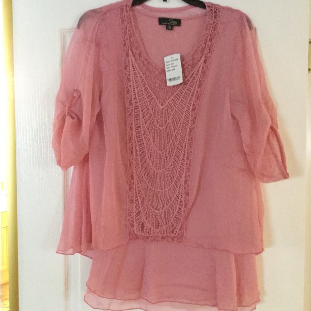 NWT Suzanne Betro rose colored top