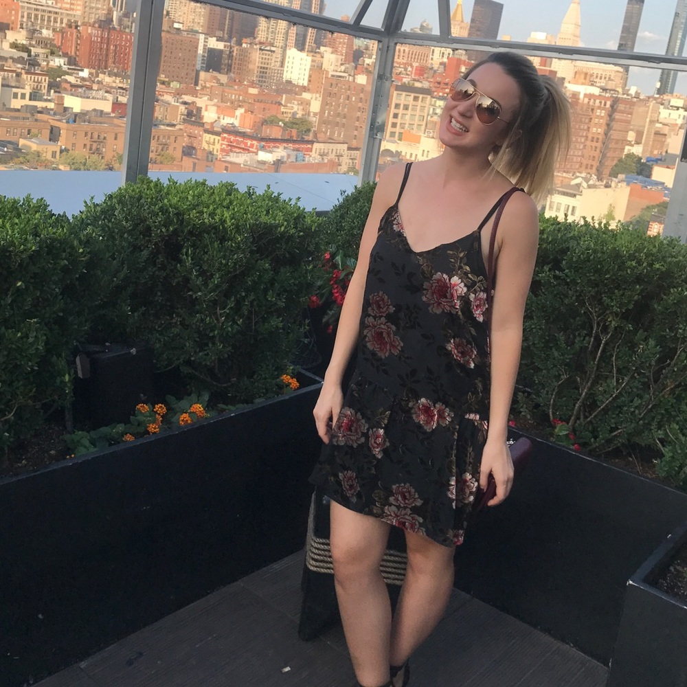 Meet your Posher, Nicole