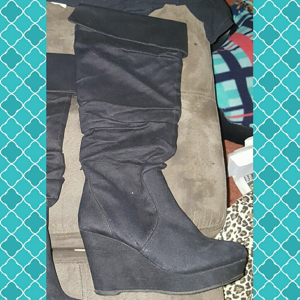 Wedge boots