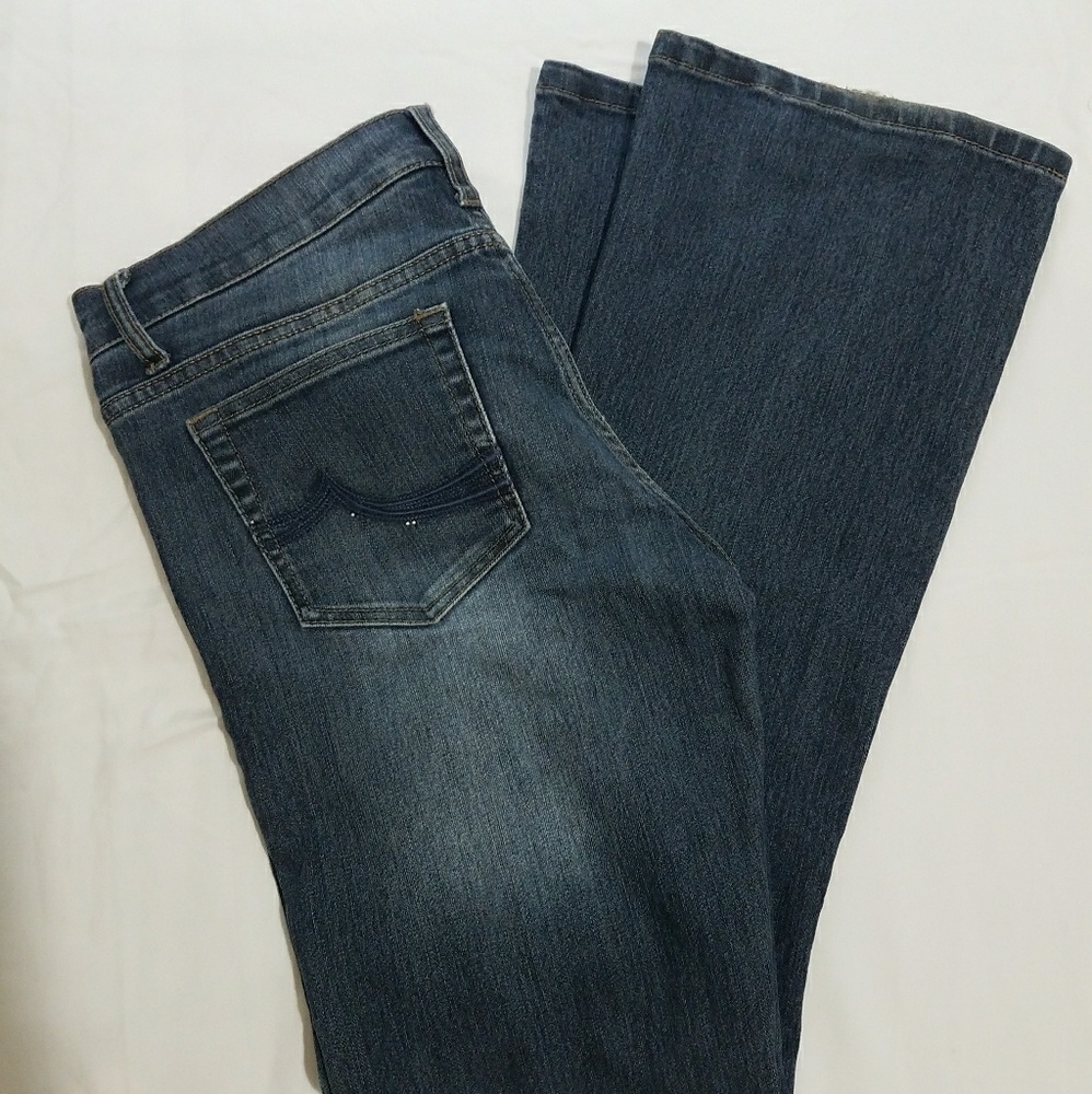 Flare or bootcut Jeans