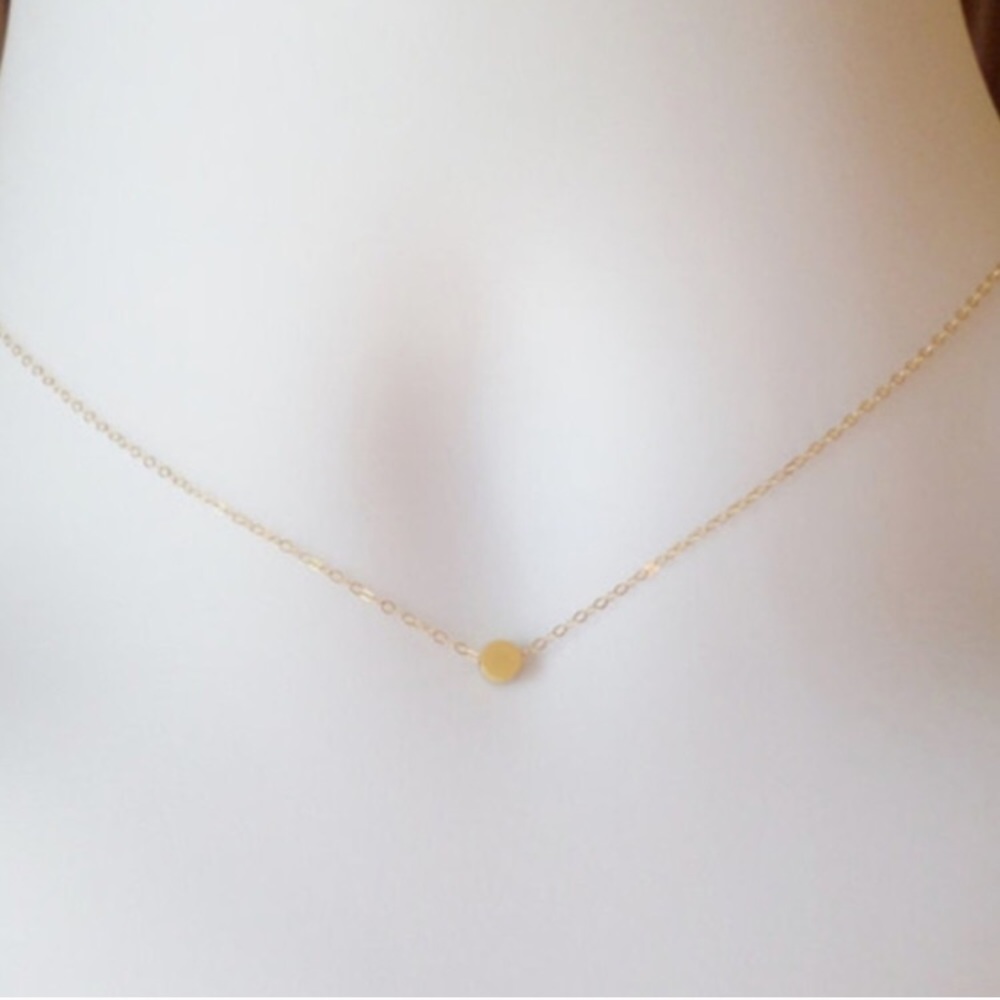 Tiny gold dot circle necklace choker minimalist - Picture 3 of 6