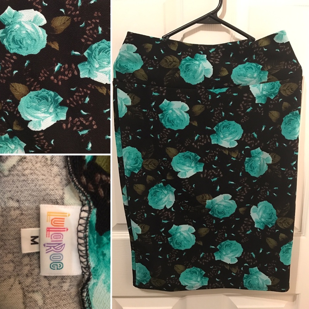 Lularoe-Cassie - Medium - Worn Flowers