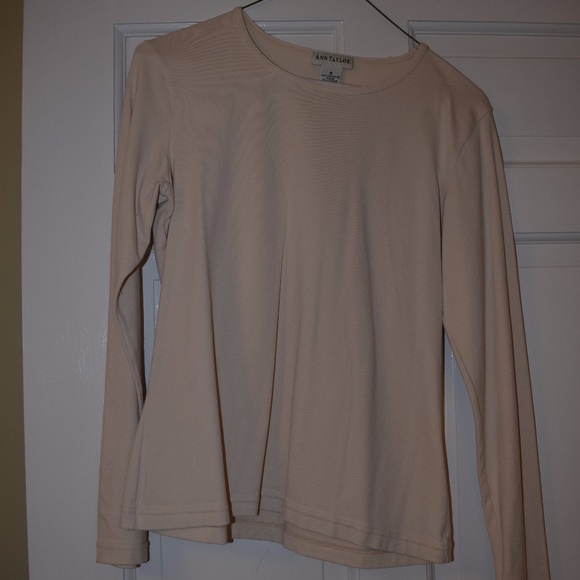Ann Taylor Cream Simple Long sleeve shirt - Picture 1 of 2