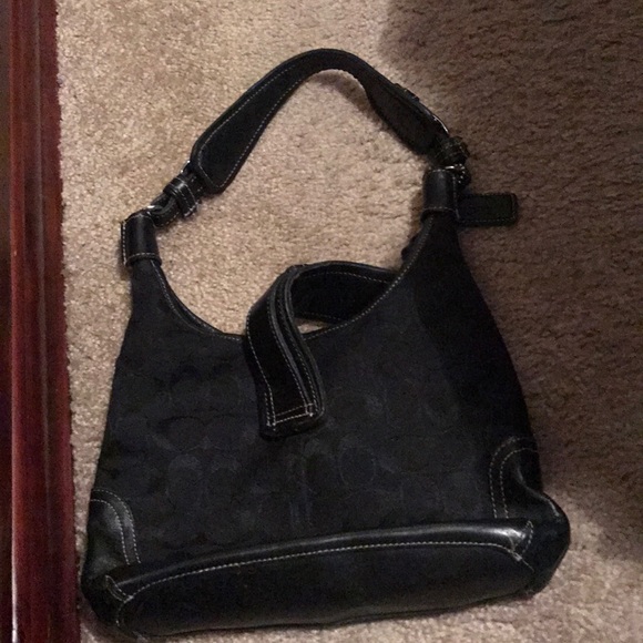 Coach - Picture 2 of 3