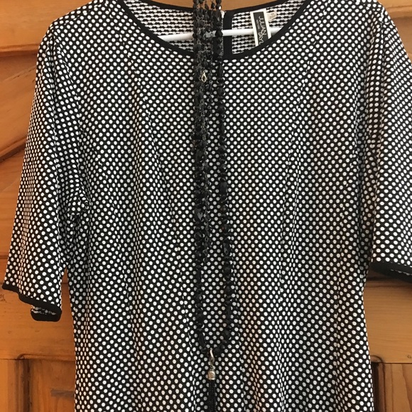 Polka dot swing dress - Picture 2 of 5