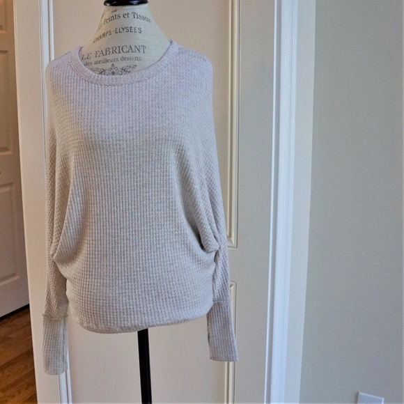 DRAMA QUEEN Waffle Knit Dolman Sleeve Top Fall - Picture 5 of 6