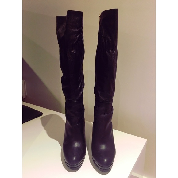 Michael Kors boots size 6 - Picture 2 of 4