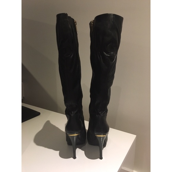Michael Kors boots size 6 - Picture 3 of 4