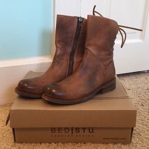 BED STU - Size 6 (fits like 6.5)