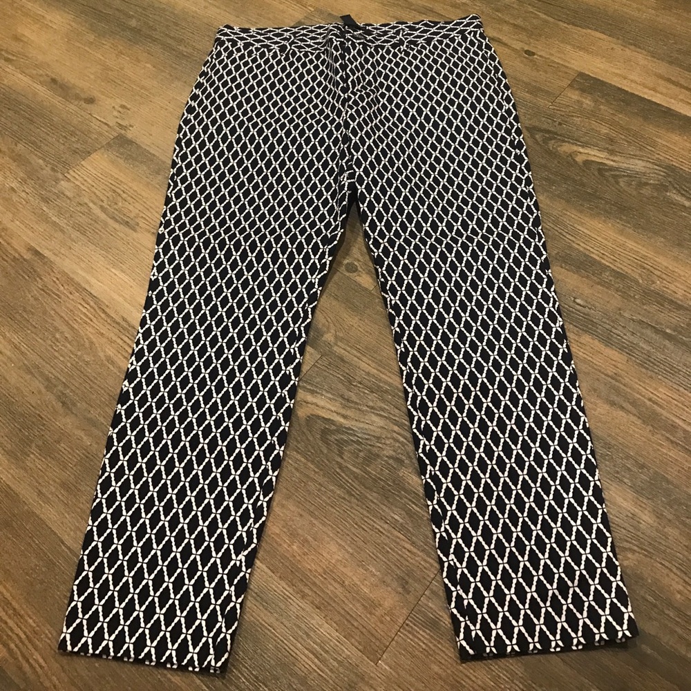 NWOT Gap Slim City Pants