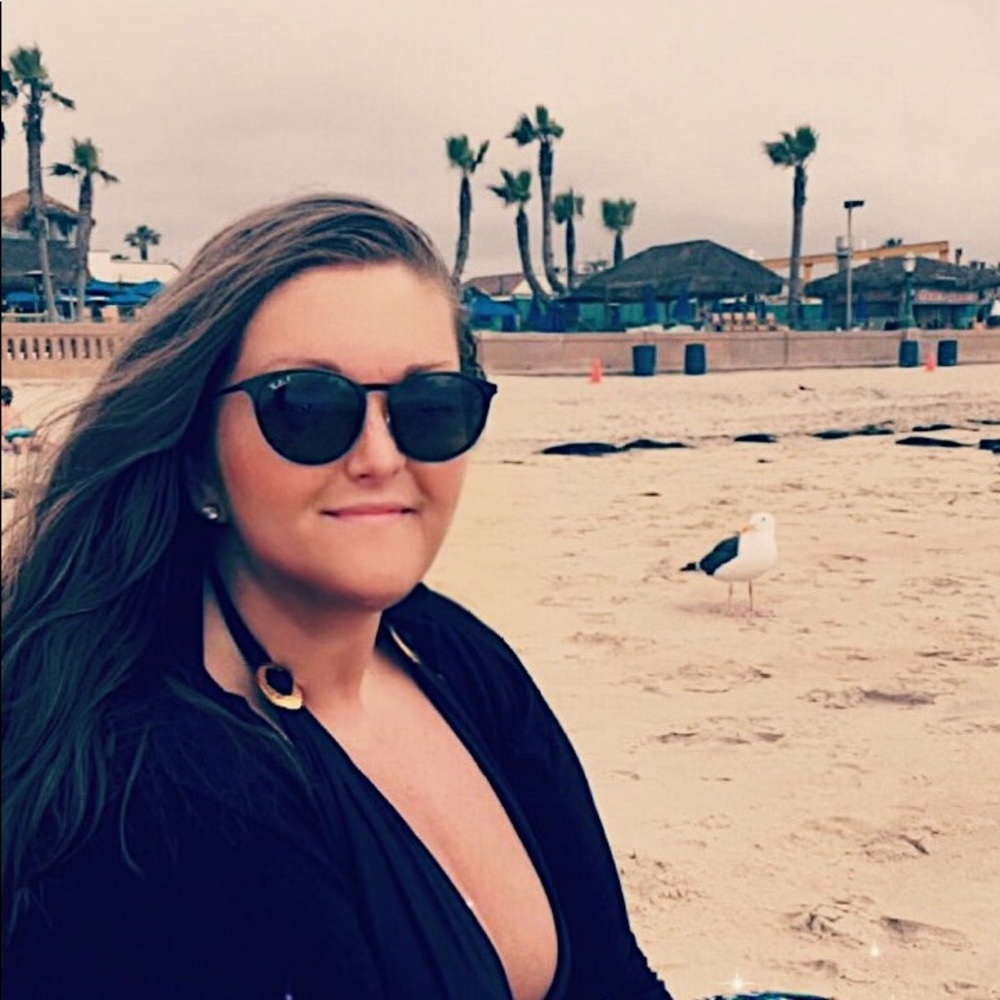 Meet your Posher, Kenzie