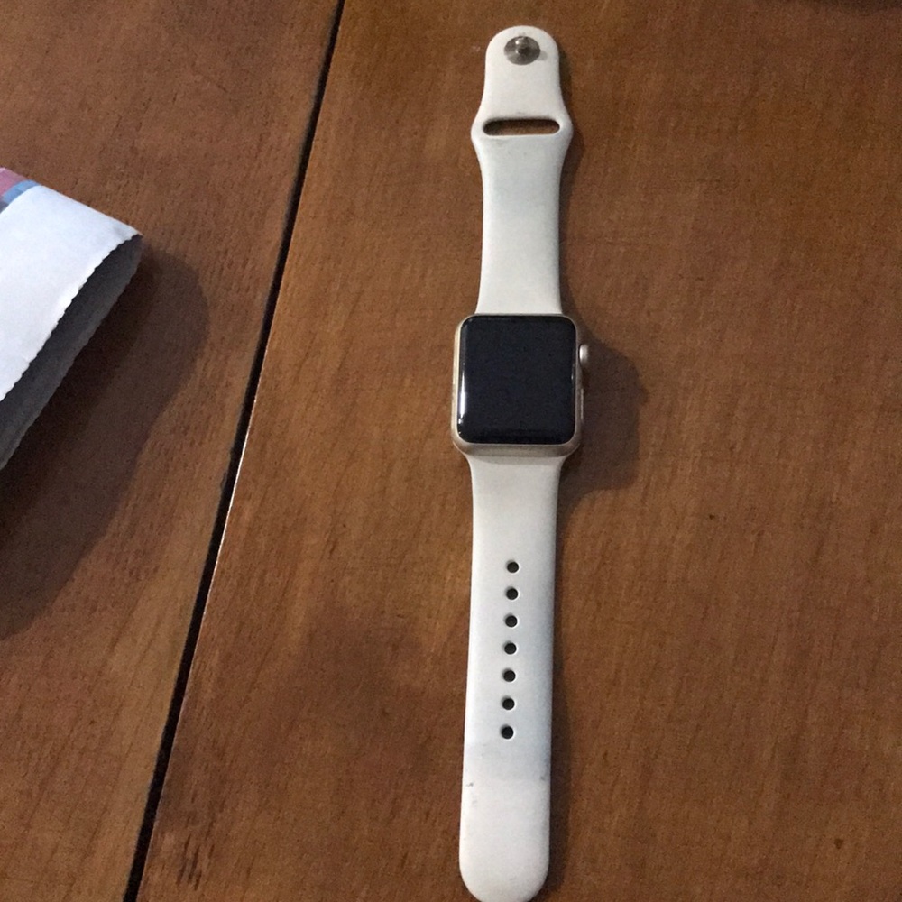 38mm Apple Watch.