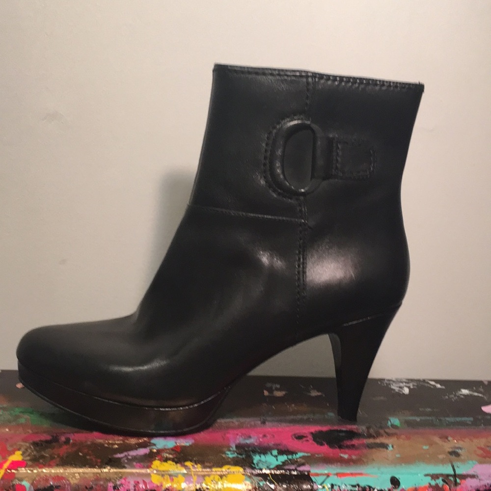 Perfect for Fall, Never Worn