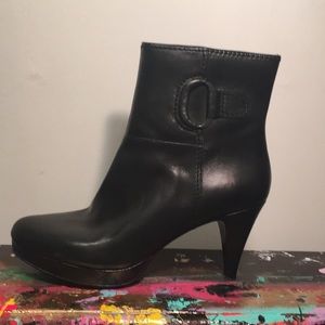 Perfect for Fall, Never Worn