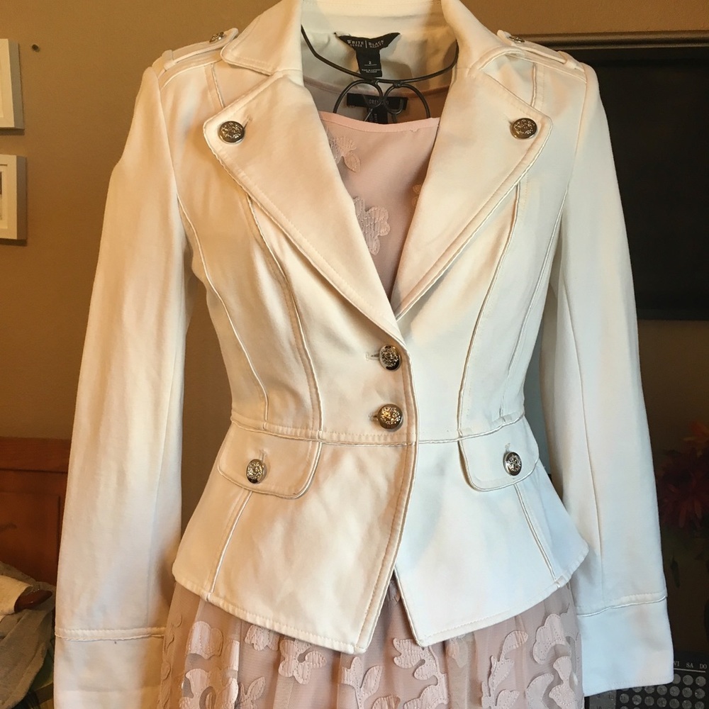 WHBM Light cream lined blazer NWOT