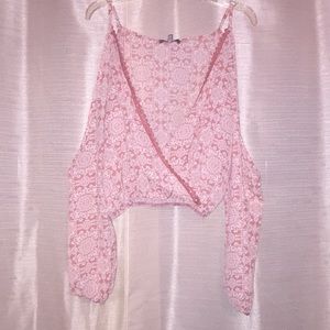 Cold Shoulder Crop Top