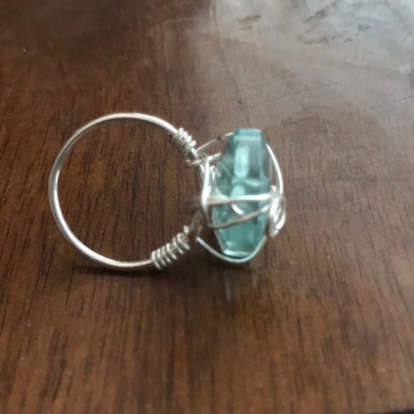 Sterling Silver Wire Wrapped Blue Topaz Ring Sz 7 - Picture 2 of 4